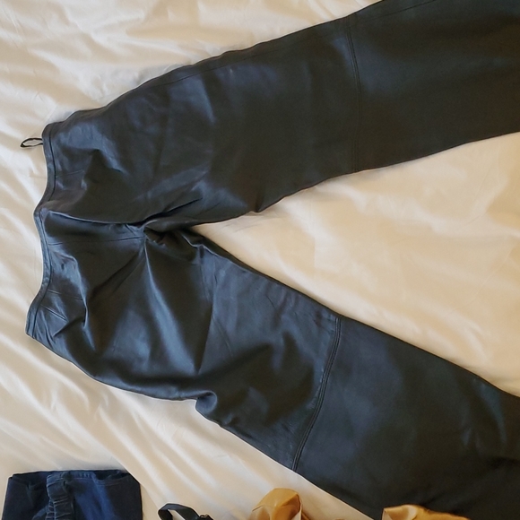 Wilsons black Leather pants, 10 - Picture 3 of 4